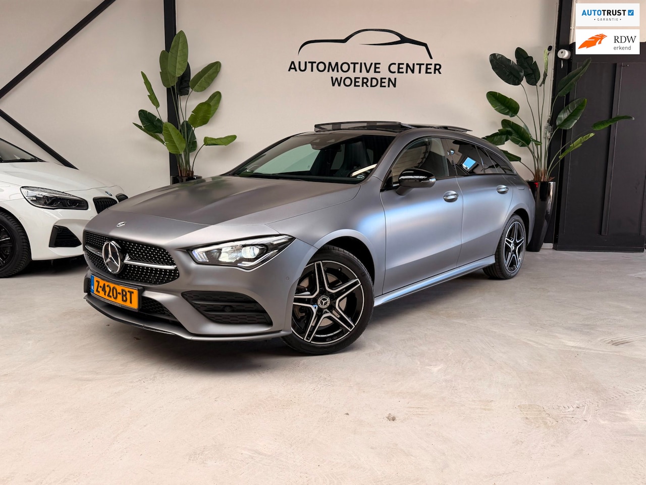 Mercedes-Benz CLA-klasse Shooting Brake - 250 e AMG Line PANO AUT TREKHAAK CAMERA BURMESTER - AutoWereld.nl