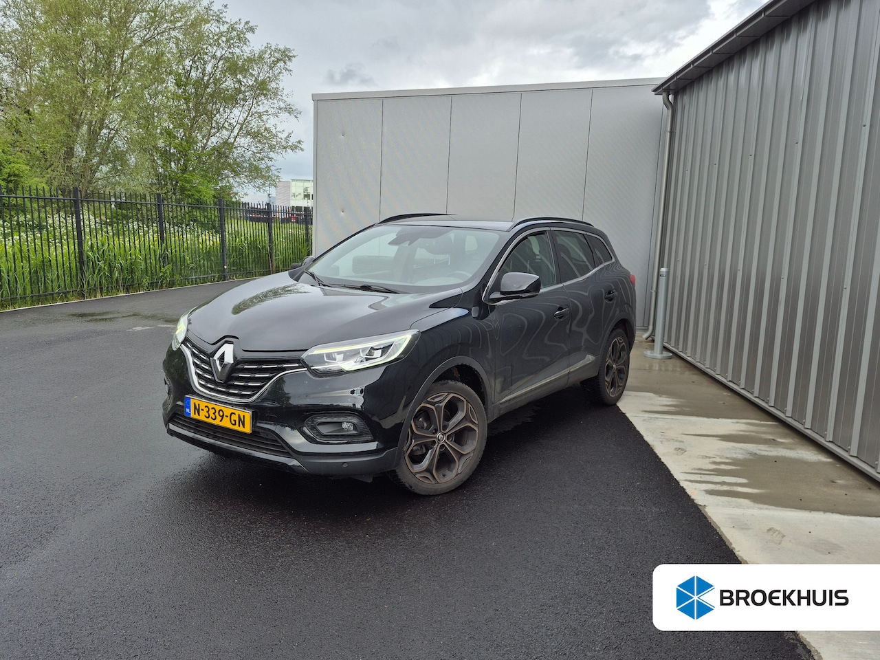 Renault Kadjar - 1.3 TCe Black Edition 158PK AUTO | Achteruitrijcamera | Navigatie | Apple carplay Android - AutoWereld.nl