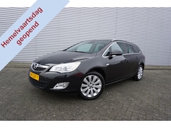 Opel Astra Sports Tourer - 1.4 Cosmo Climate / Navi / Cruise / Parkeersens. / Trekhaak / Lm velgen / NAP