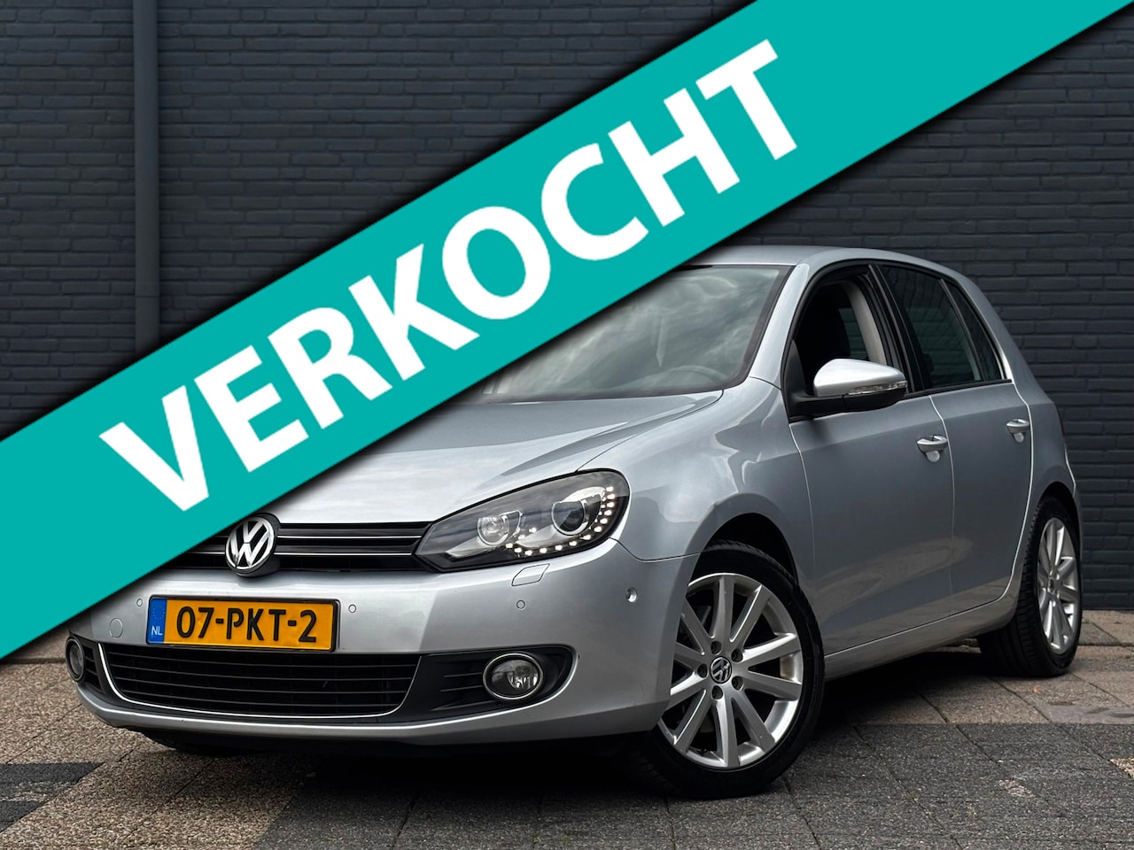 Volkswagen Golf - 1.4 TSI Highline DSG | Navi | 5drs - AutoWereld.nl