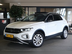 Volkswagen T-Roc - 1.5 TSI Life 150PK DSG Pano IQ Led Leder Cam