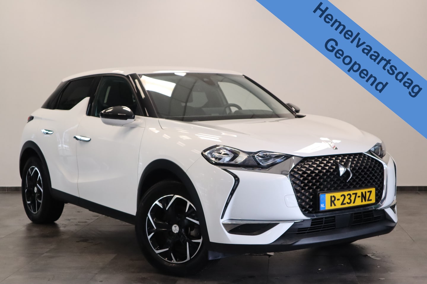DS 3 Crossback - E-Tense Bastille 50 kWh Navi-Carplay 17'lmv CruiseControl * Hemelvaartsdag geopend van 12: - AutoWereld.nl