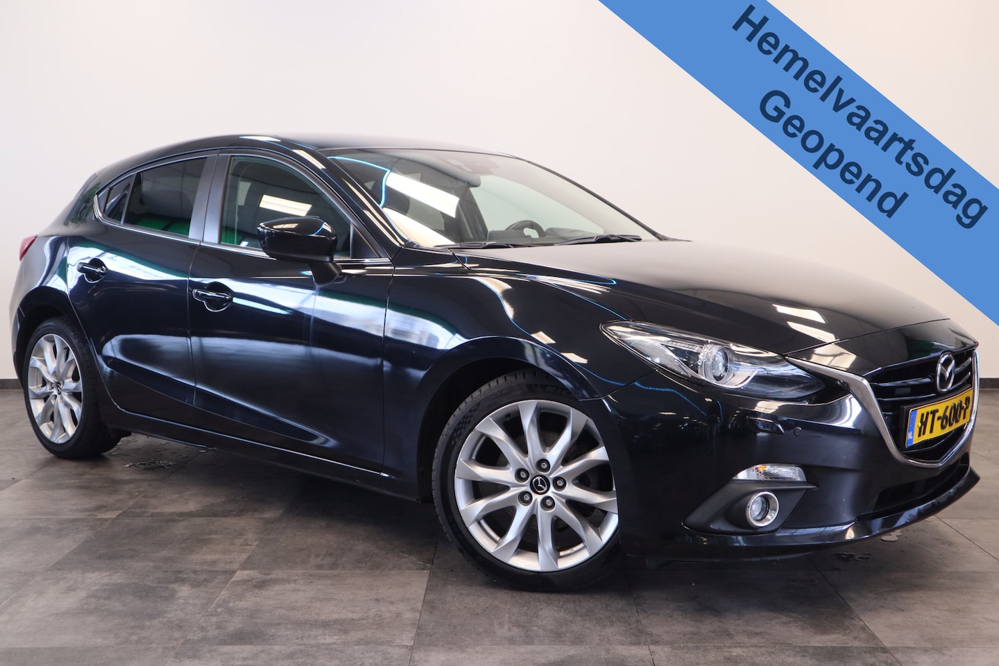 Mazda 3 - 2.0 GT-M Cruise/Climate Head-Up Elek.stoelen PDC 18''LM NAP * Hemelvaartsdag geopend van 1 - AutoWereld.nl
