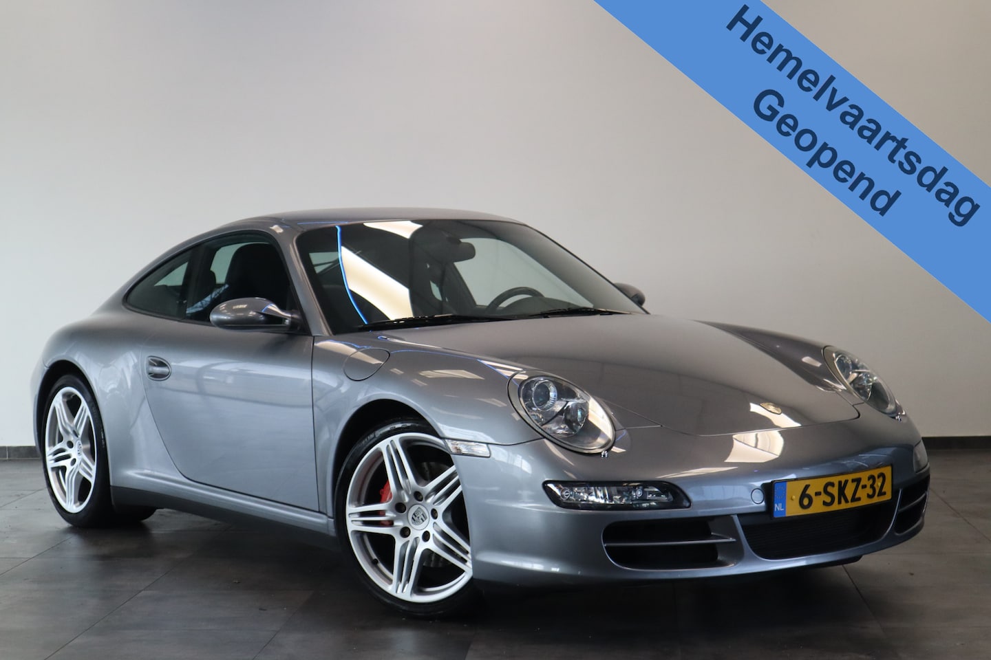 Porsche 911 - 3.8 Carrera 4S 355PK Navigatie 19LMV Volleder interieur met memorie Bose Installatie. * He - AutoWereld.nl