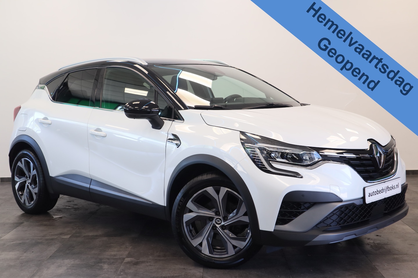 Renault Captur - 1.6 E-Tech Plug-in Hybrid 160 R.S. Line Cruise/Climate * Hemelvaartsdag geopend van 12:00 - AutoWereld.nl