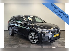 BMW X1 - sDrive18i Executive M-sport Full-led Navigatie 19'inch lmv * Hemelvaartsdag geopend van 12