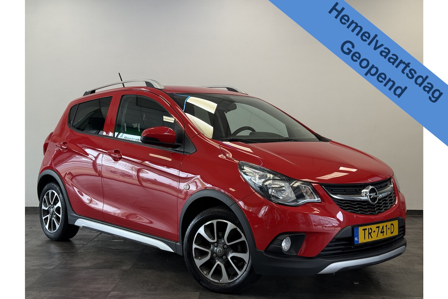Opel Karl - 1.0 Rocks Online Edition Airco CruiseControl Carplay * Hemelvaartsdag geopend van 12:00 to - AutoWereld.nl