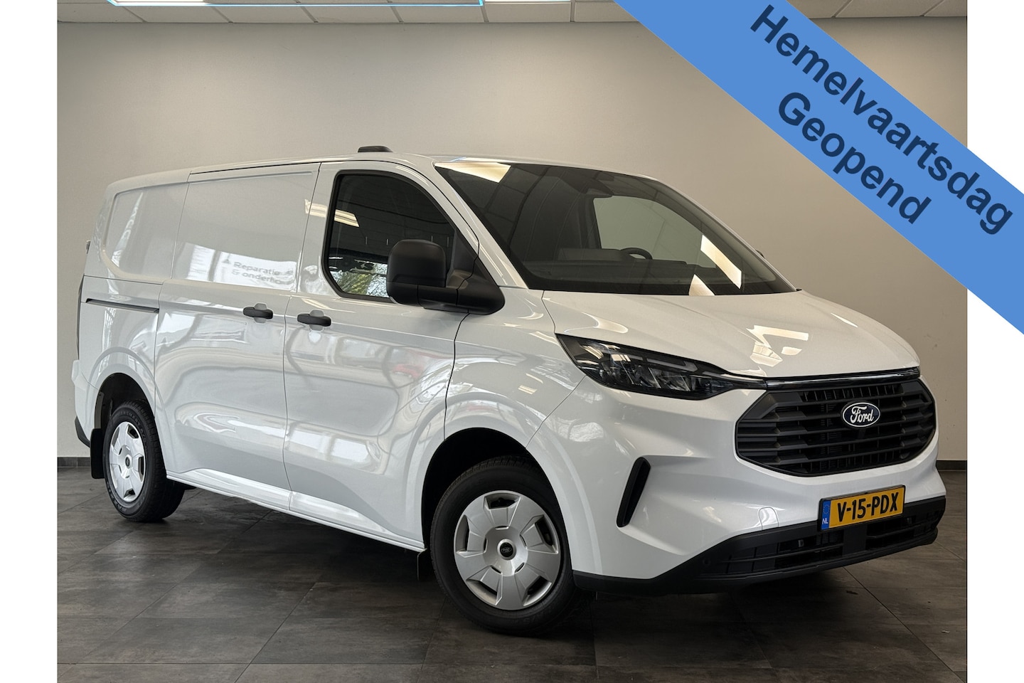 Ford Transit Custom - 280 2.0 TDCI L1H1 Trend 3-Persoons Airco CruiseControl Full-led * Hemelvaartsdag geopend v - AutoWereld.nl