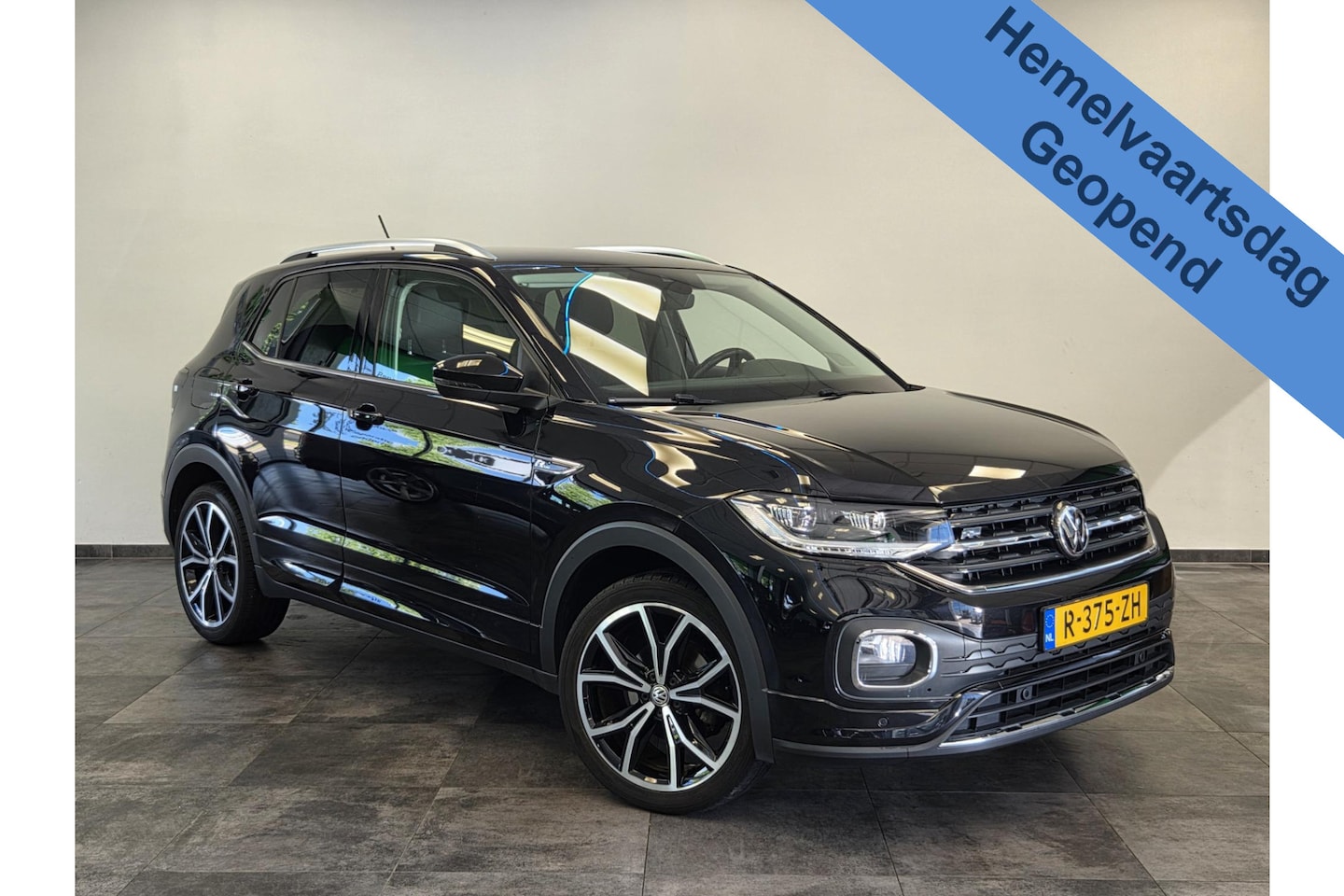 Volkswagen T-Cross - 1.0 TSI Style Business R Digitale Cockpit Stoelverwarming Navigatie * Hemelvaartsdag geope - AutoWereld.nl