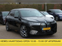 BMW iX - xDrive40 High Exe. M Sport 77 kWh / SoH 97, 1% / 360Camera / Head-up / Keyless / Softclose