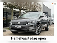 Volkswagen T-Roc - 1.5 TSI R-LINE l PANO l CARPLAY l VIRTUAL COCKPIT l XENON l ALCANTARA