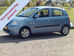 Kia Picanto - 1.0 Light Hemelvaartsdag geopend van 09:00- tot 16:00 uur