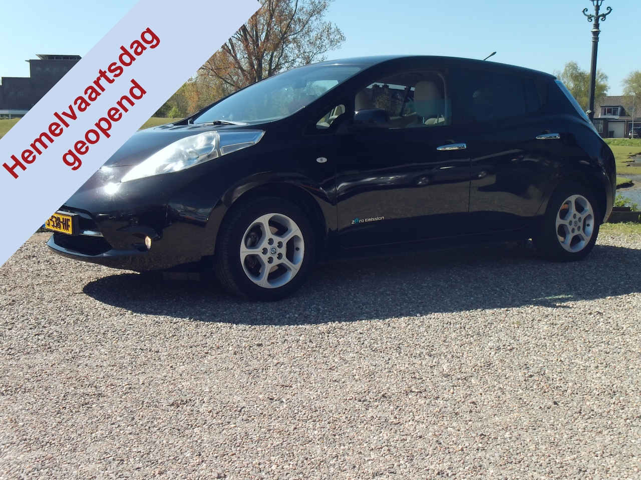 Nissan LEAF - Base 24 kWh Automaat - Airco - Navigatie accu 110 km - AutoWereld.nl