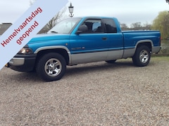 Dodge Ram 1500 - SLT V8 - Airco - LPG Hemelvaartsdag geopend van 09:00- tot 16:00 uur