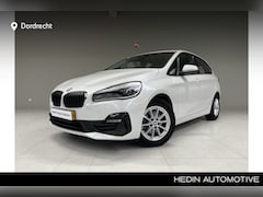 BMW 2-serie Active Tourer - 218i Executive Automaat | Navi Plus | PDC | Head-Up Display | Metallic | 20.000 km | 2 jaa