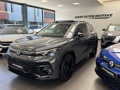 Volkswagen Tiguan - 1.5 eTSI R-Line / Pano / 360 Camera / Massage /