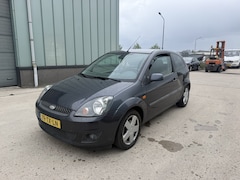 Ford Fiesta - 1.3-8V Futura