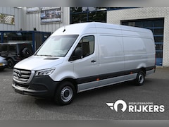 Mercedes-Benz Sprinter - 317 CDI L3H2 3500 KG trekhaak, LED, Geveerde stoel