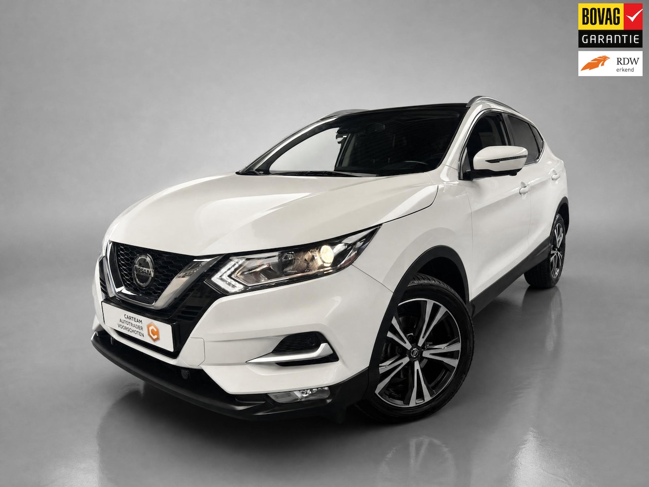 Nissan Qashqai - 1.3 DIG-T N-Connecta |Panoramadak| 360 cam - AutoWereld.nl