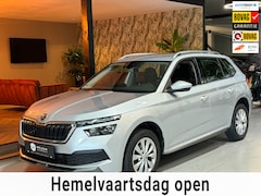 Skoda Kamiq - 1.0 TSI Style Garantie Carplay StoelVW Lane Ass Front Ass DAB Cruise Clima Navi LED Rijkla