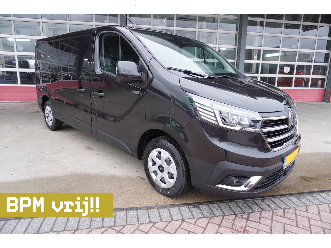 Renault Trafic - 2.0 Blue dCi 110PK L2H1 Advance Betimmering Nr. V012 | Airco | Cruise | Camera | Navigatie - AutoWereld.nl