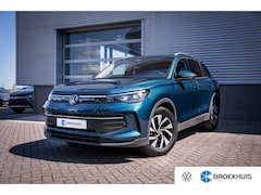 Volkswagen Tiguan - 1.5 eTSI 110 kW Life | Metallic-lak | Trekhaak met electr. Ontgrendeling, draaibaar, incl.