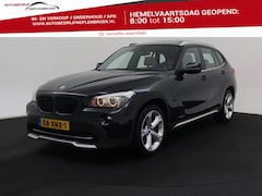 BMW X1 - sDrive20i Aut. | Xenon | Panodak | Navi | Leder | AGR | Clima | Trekhaak | 07-2012 149.773