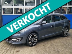 Renault Mégane Estate - 1.2 TCe Bose / Trekhaak / Camera / Cruise control / ECC / Parkeersensoren / Bluetooth / Ke