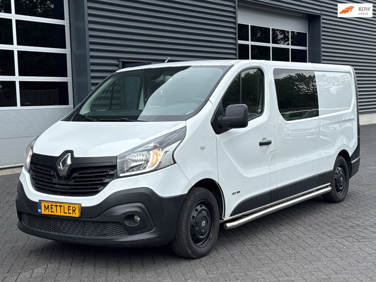 Renault Trafic - 1.6 dCi T29 L2H1 DC Comfort 1.6 dCi T29 L2H1 DC Comfort, camper ingericht - AutoWereld.nl
