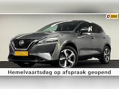 Nissan Qashqai - 1.3 MHEV Xtronic Premiere Edition*Trekhaak*Panodak*Navi*Camera