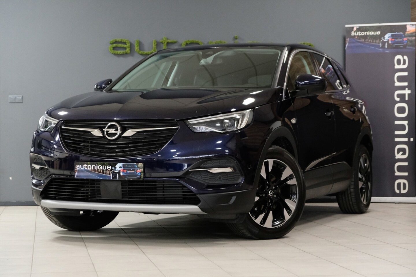 Opel Grandland X - 1.6 Turbo Innovation 69dkm 181PK Navi/Camera/Stuur&Stoelverwarming - AutoWereld.nl