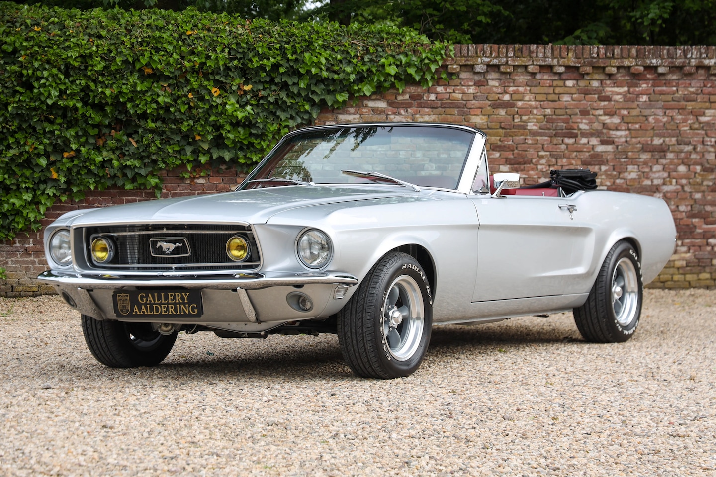 Ford Mustang Convertible - GT "Bare metal restoration" Fully restored and rebuilt in Germany to their quality standar - AutoWereld.nl