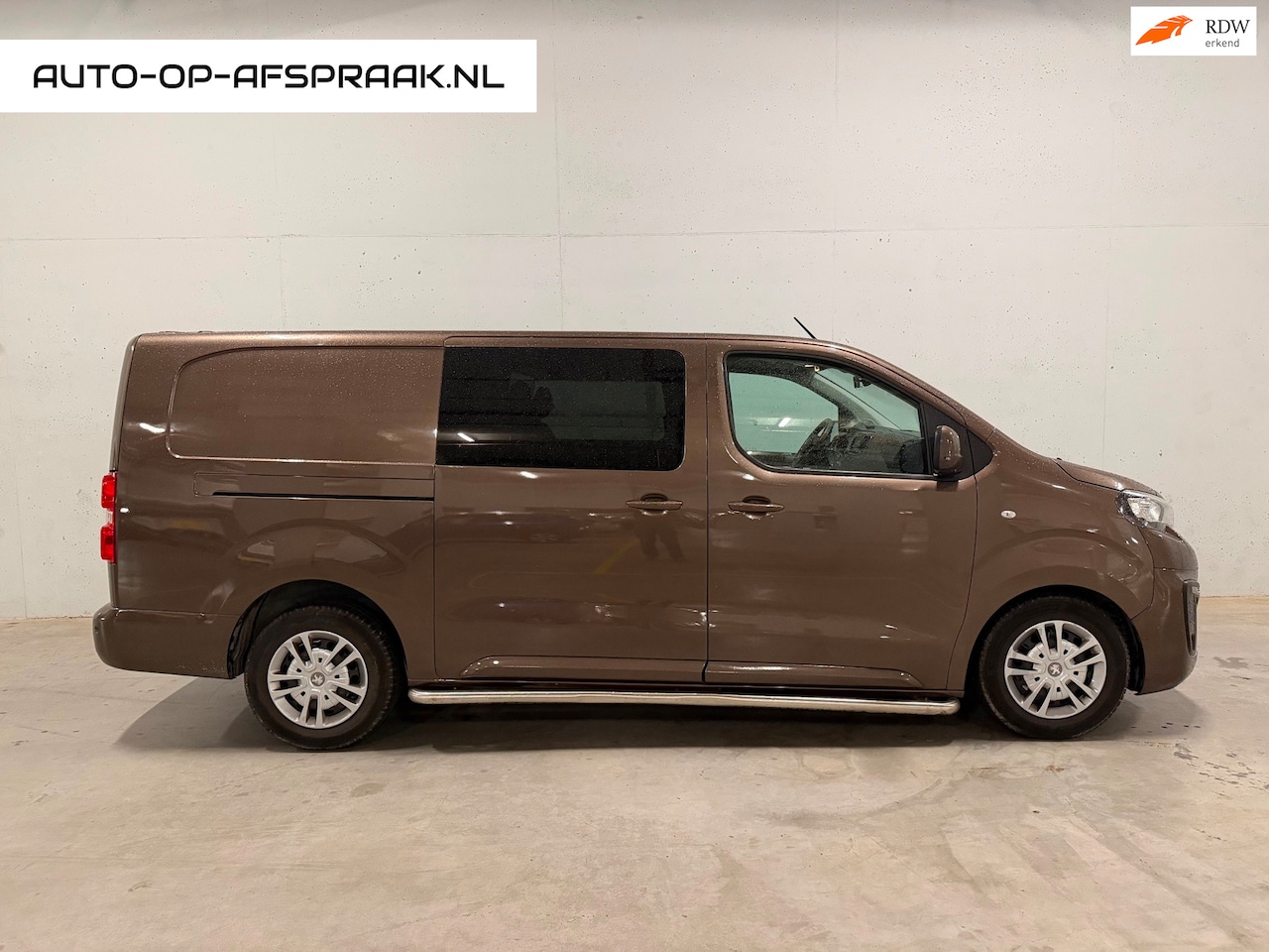 Peugeot Expert - 231L 2.0 Aut. Dubbel Cabine Navi Stoelverw. PDC 177pk dc - AutoWereld.nl