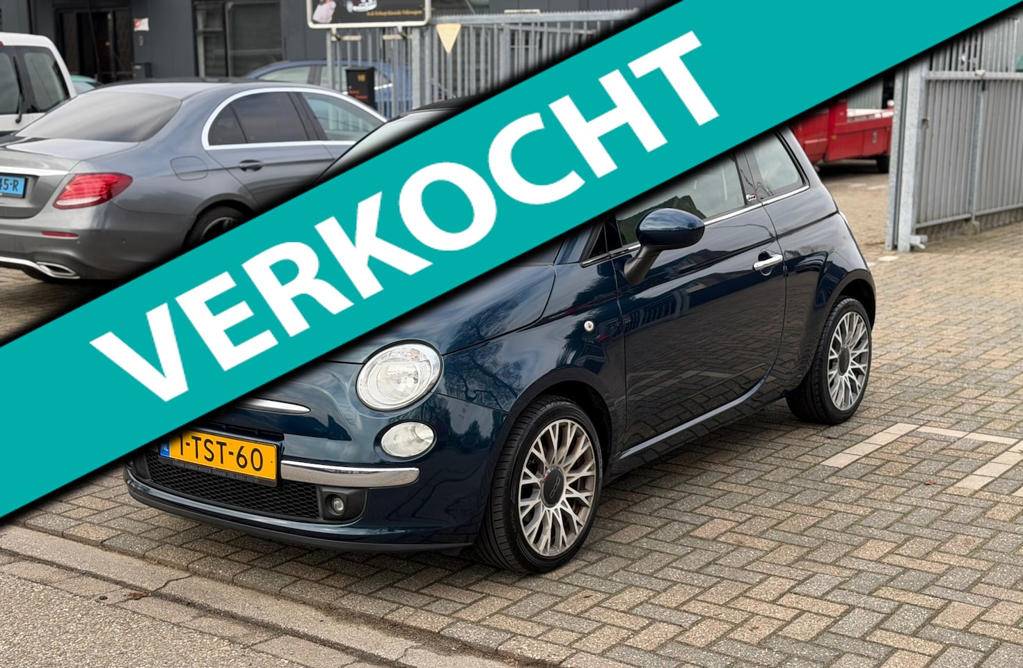 Fiat 500 C - 0.9 TwinAir Turbo Lounge | Cabrio | Parkeersensoren | Onderhoudsboekje | Nwe APK | N.A.P | - AutoWereld.nl