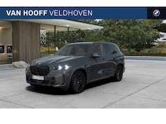 BMW X5 - xDrive50e M Sport Automaat / Panoramadak Sky Lounge / Trekhaak / Parking Assistant Profess