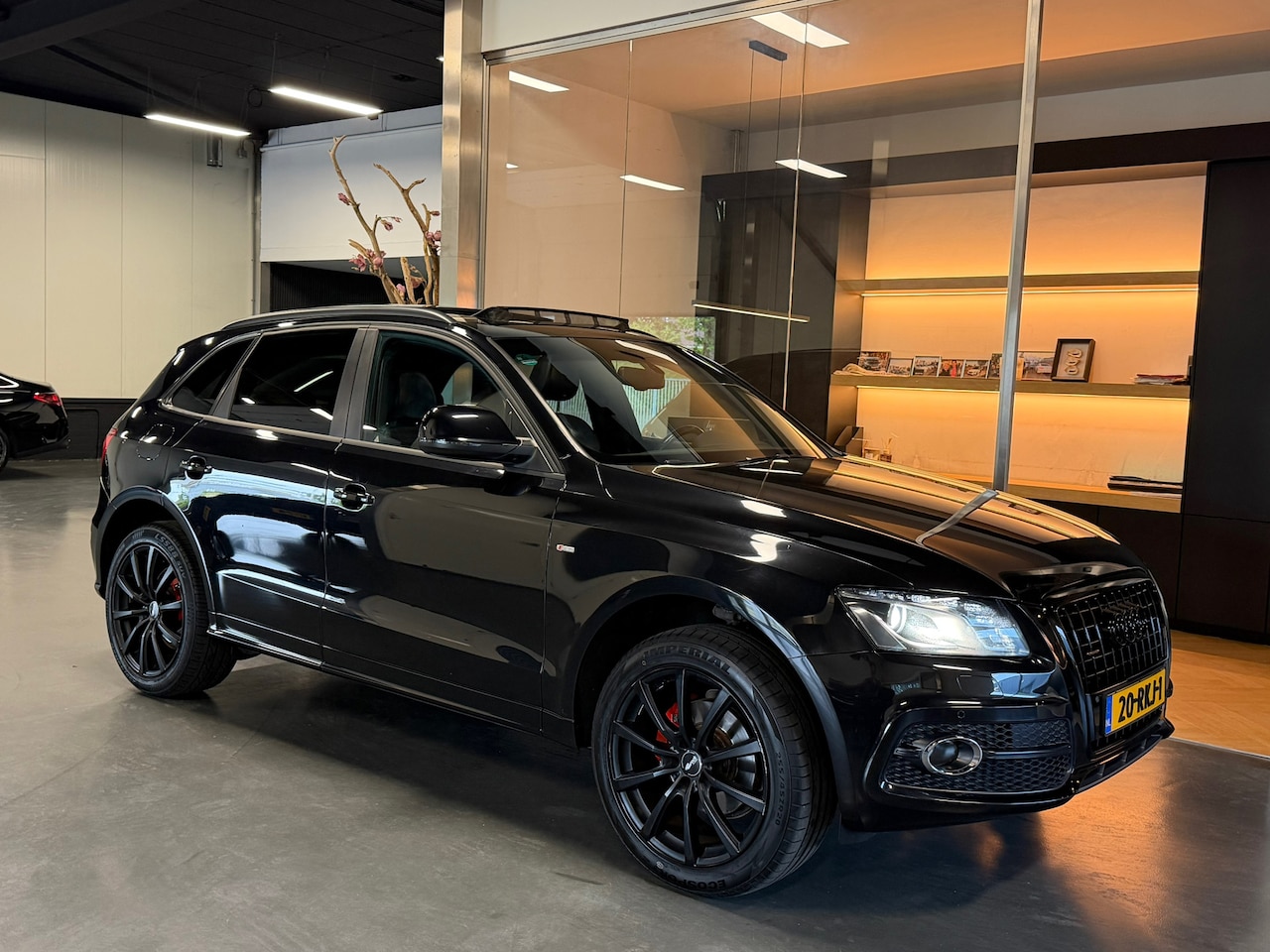 Audi Q5 - 2.0 TFSI quattro S line Pano B&O NLauto NAP - AutoWereld.nl