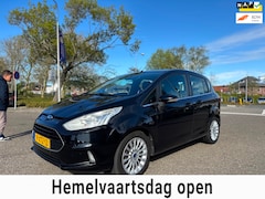 Ford B-Max - 1.0 EcoBoost Titanium / airco / cruise.control / navigatie / pdc / lmv / trekhaak / nap