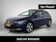 Volkswagen Golf - 1.4 eHybrid Style | WORDT VERWACHT | PANORAMADAK | ACHTERUITRIJCAMERA | STANDKACHEL | MEMO