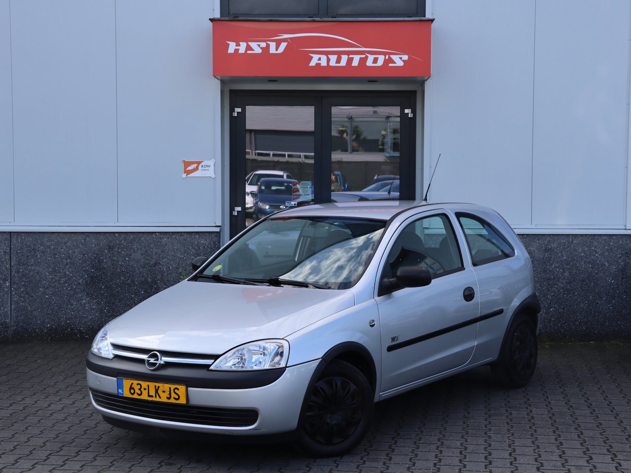 Opel Corsa - 1.2-16V Njoy *apk 03-2027* - AutoWereld.nl
