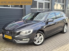 Volvo V60 - 2.4 D6 Twin Engine AWD Plug-in Hybrid | NAVI | STOEL.V | PDC | XENON | LEDER |