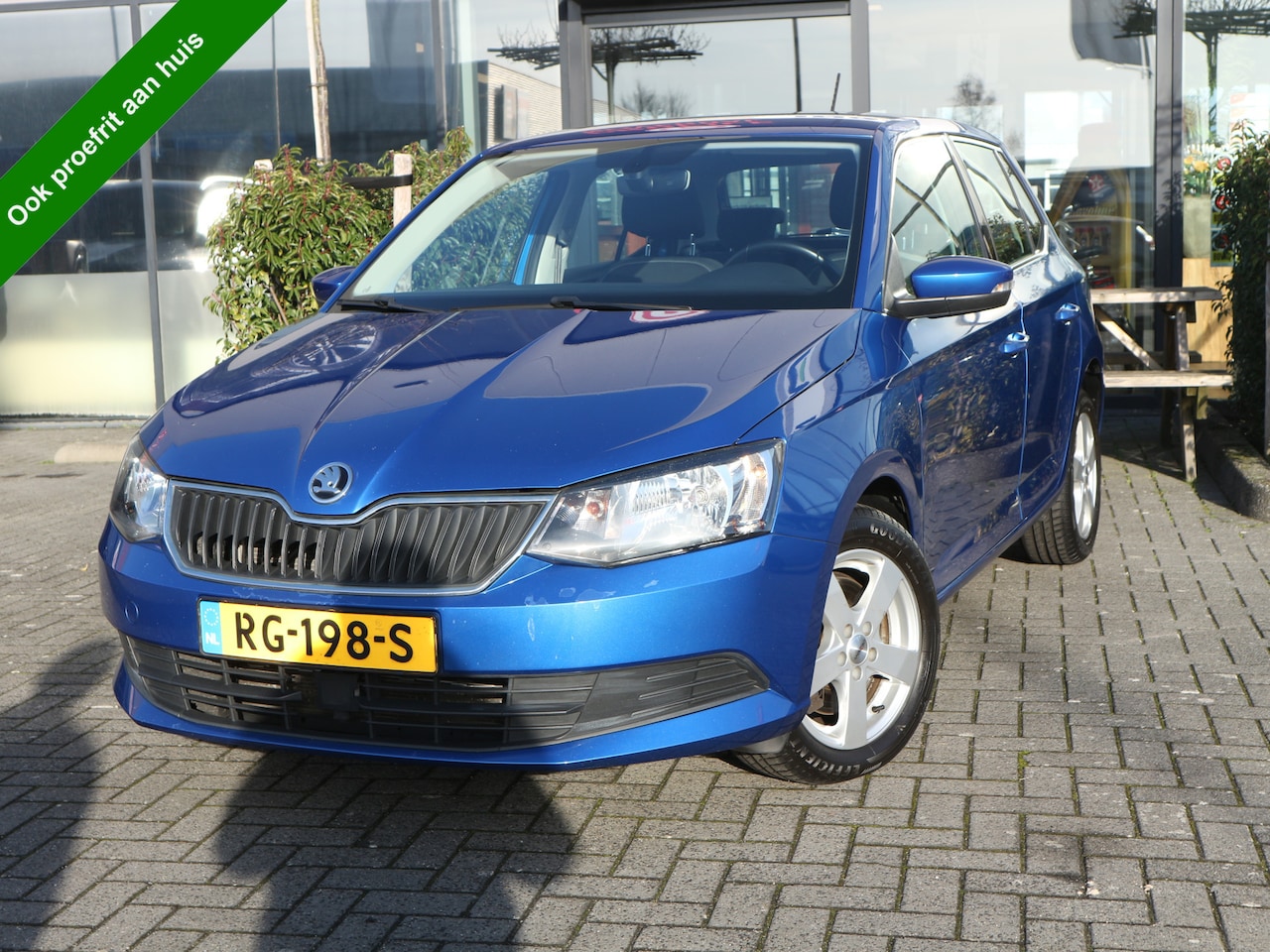 Skoda Fabia - 1.2 TSI Drive AUTOMAAT CRUISE AIRCO 84098 KM - AutoWereld.nl
