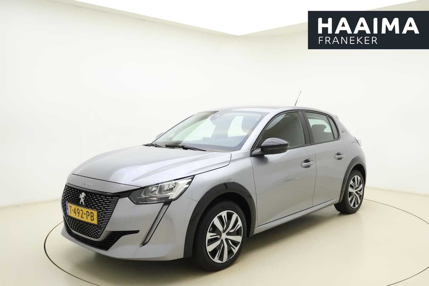 Peugeot e-208 - EV Active 50 kWh 136pk | Navigatie | Climate Control | Cruise Control | Keyless Start | Ap - AutoWereld.nl