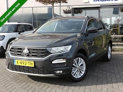 Volkswagen T-Roc - 1.0 TSI Style Business NAVI TREKHAAK