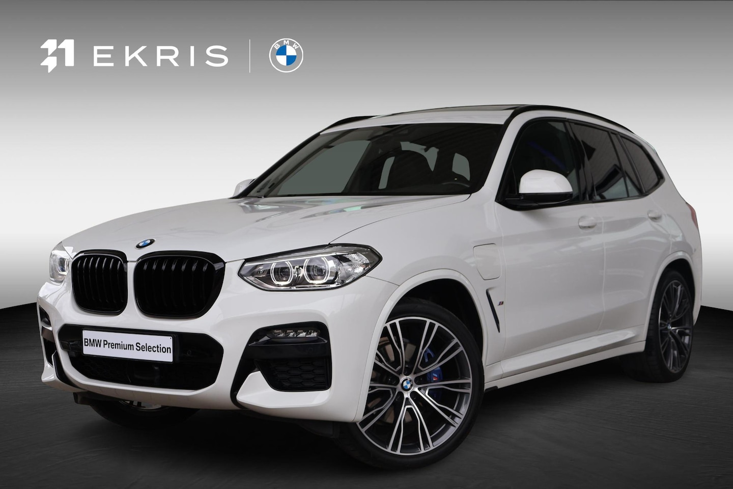 BMW X3 - xDrive30e High Executive | Panorama dak | Adaptieve cruise control - AutoWereld.nl
