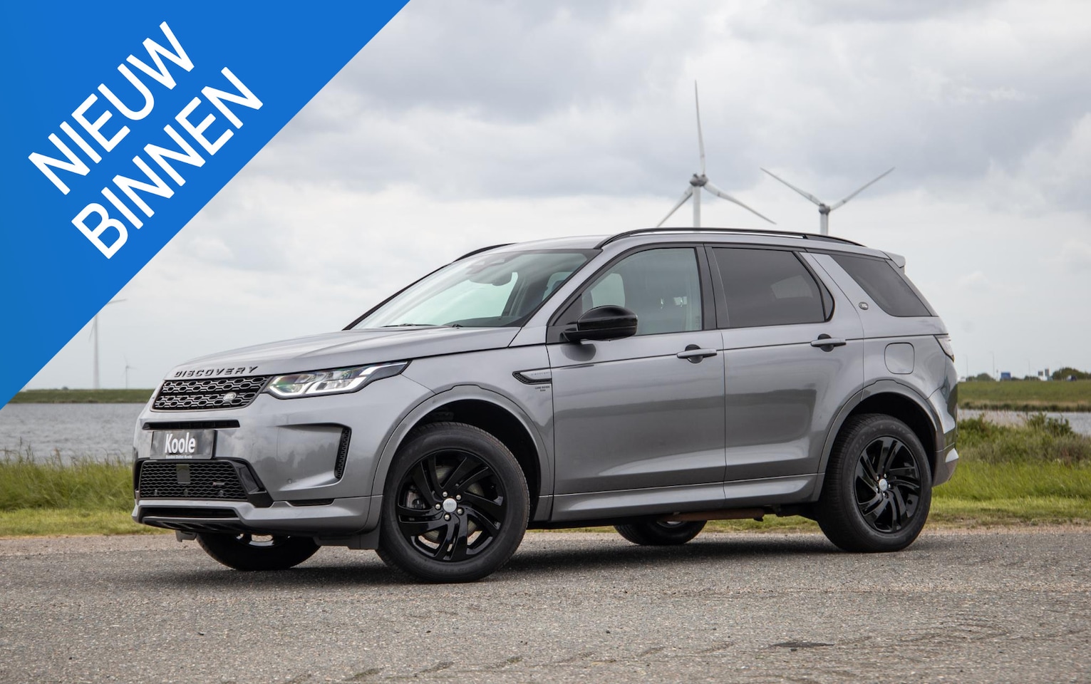 Land Rover Discovery Sport - P300e Aut. AWD R-Dynamic CARPLAY / LEER / DEALER ONDERHOUDEN / CAMERA - AutoWereld.nl