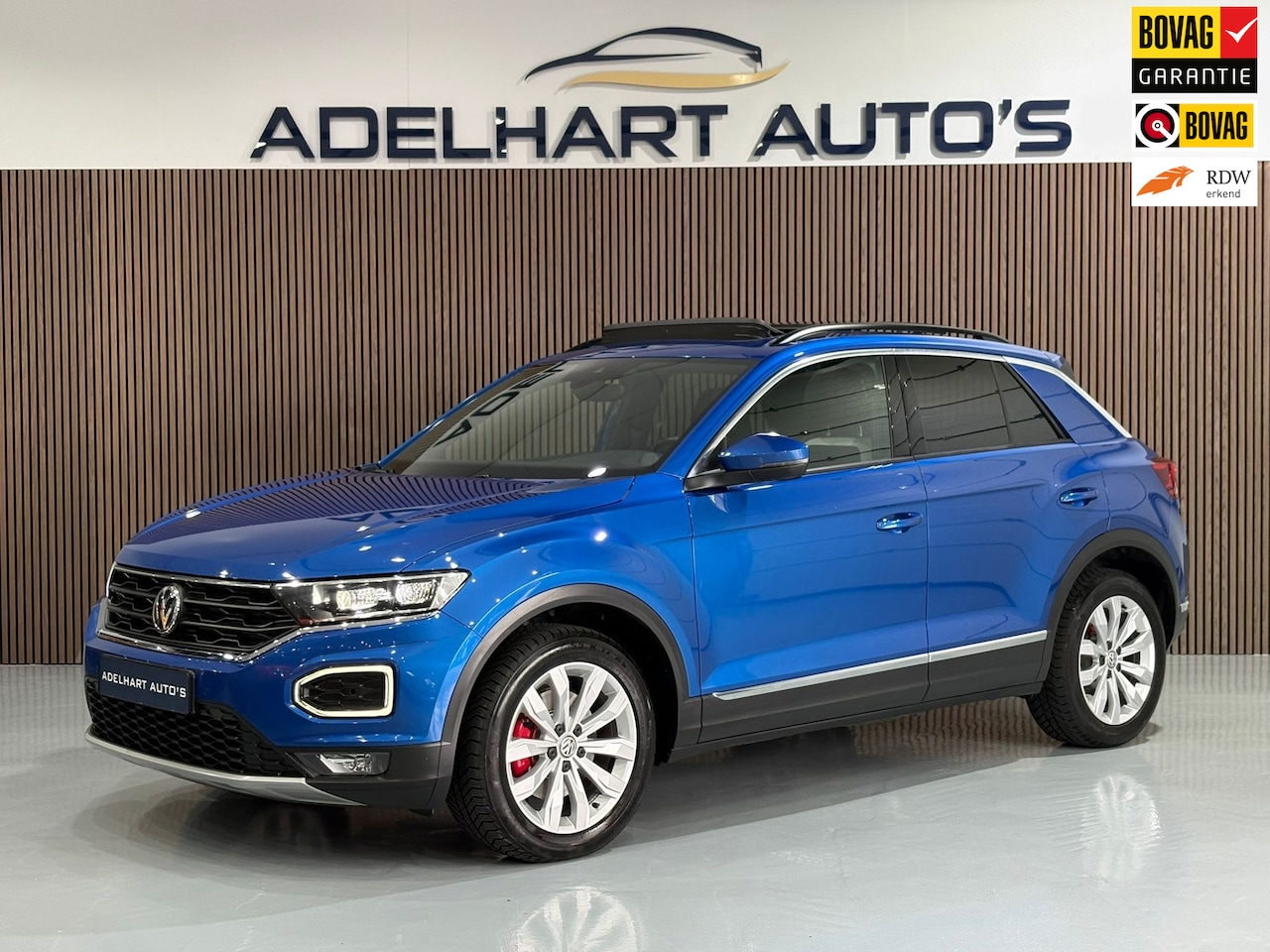 Volkswagen T-Roc - 1.5 TSI Sport DSG Automaat / Digital Cockpit / Navigatie full map / Adaptive Cruise / Clim - AutoWereld.nl