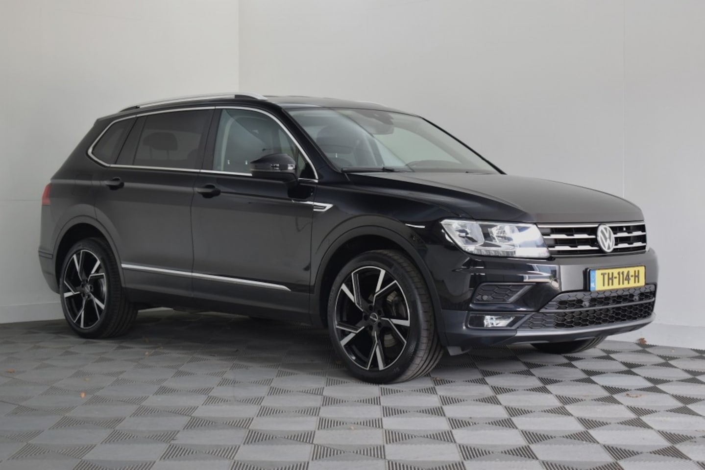 Volkswagen Tiguan - 1.4 TSI 150PK Comfortline Business Automaat - AutoWereld.nl