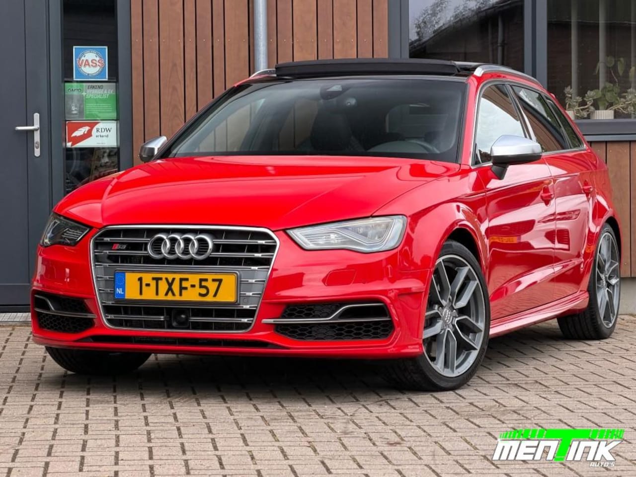 Audi S3 - 2.0 TFSI S3 Aut Pano BenO Acc N.A.P. Camera - AutoWereld.nl