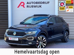 Volkswagen T-Roc - 2.0 TSI 4Motion Sport Business R Pano/Virtual