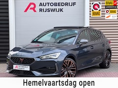 CUPRA Leon - 1.4 e-Hybrid VZ Pano/Keyless/Dodehoek